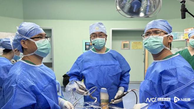 苏炳添携手暨大医学团队共防足踝运动损伤智能康复项目启动(图4)