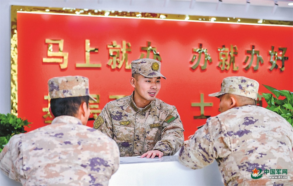 陆军某旅：真情暖兵心训练添动力